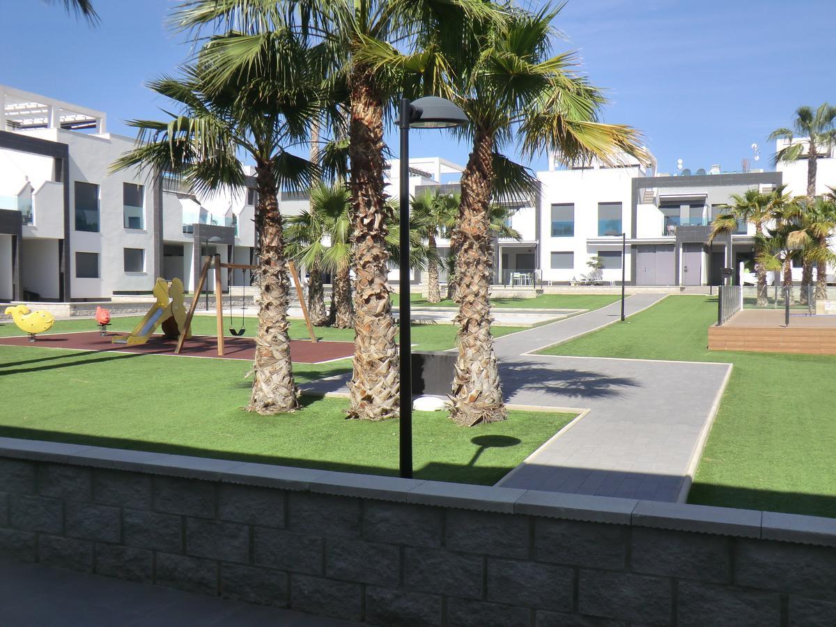 Casas Holiday - Oasis Beach Orihuela Exterior foto