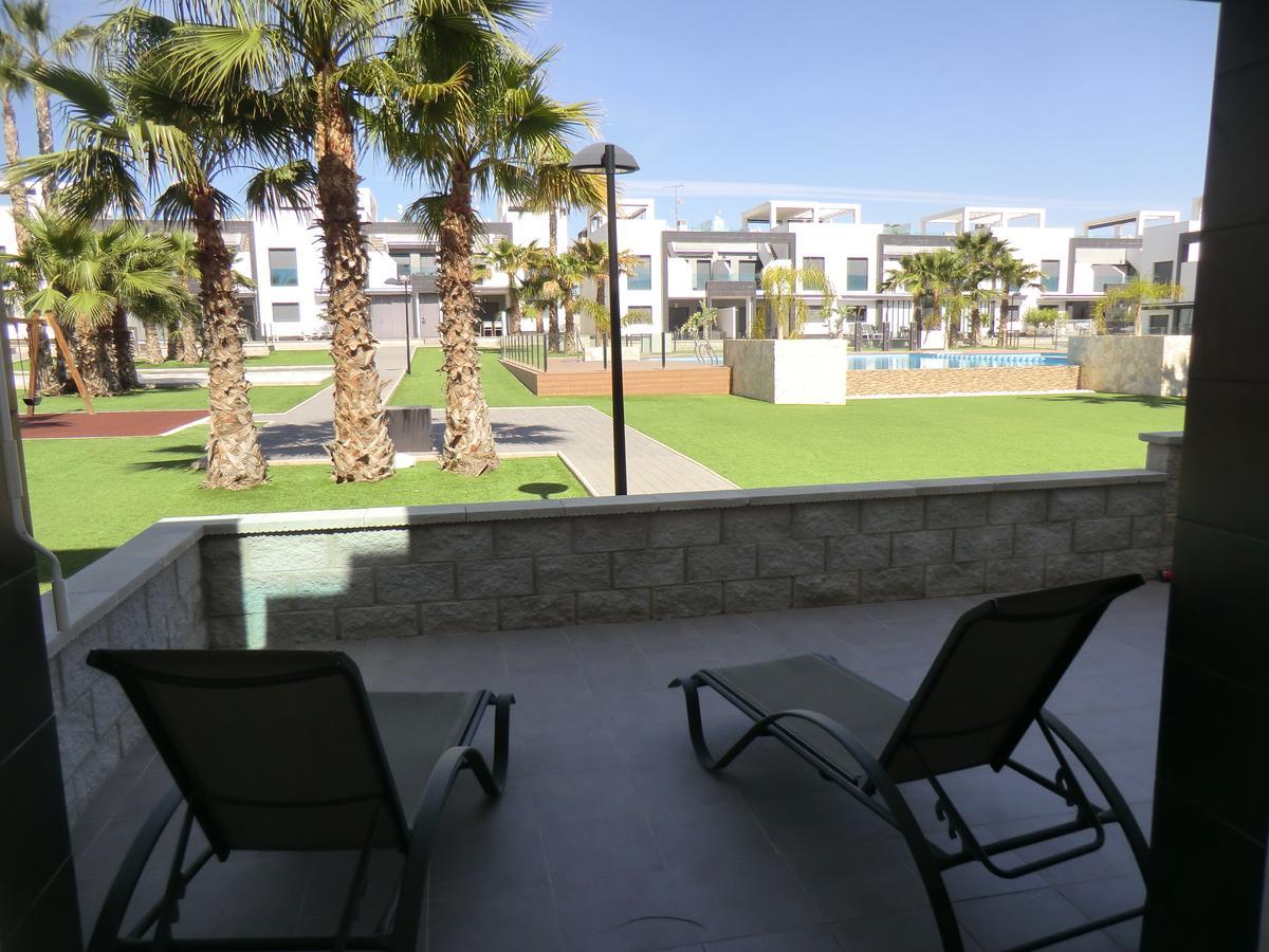 Casas Holiday - Oasis Beach Orihuela Exterior foto